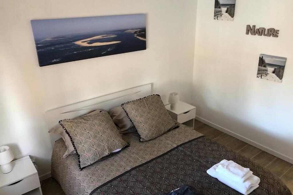 Agreable Maison Entre Bordeaux Et Le Bassin سان جون ديلاك المظهر الخارجي الصورة